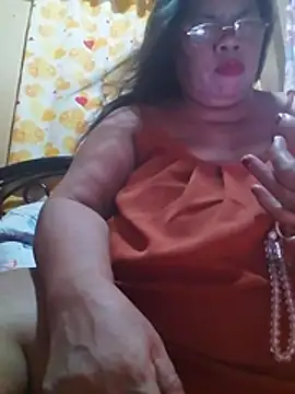 Chat XXX Live Huge_mama69