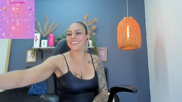 yessila_parker's Live XXX Chat