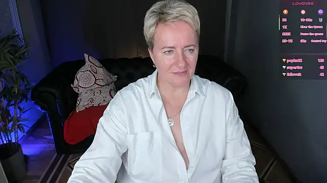 Nika_Smit live XXX chat