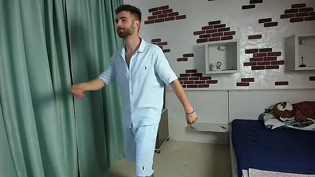 Živý XXX chat KyloEast