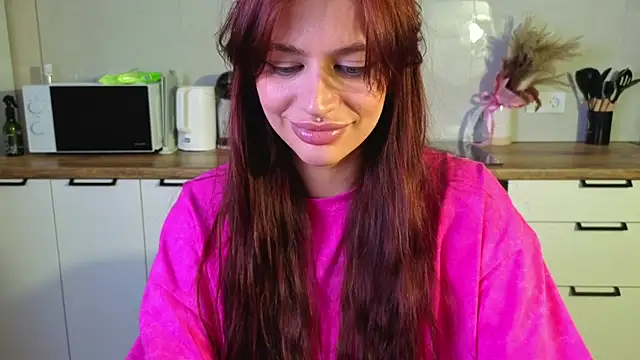 elizabell_rouge Adlı Modelin Canlı XXX Sohbeti