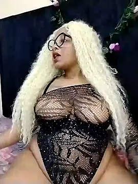 XXX chat uživo modela SweetestBootyXxX
