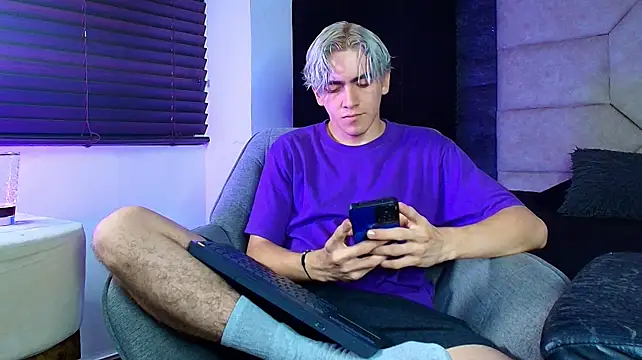 Chatroom XXX en direct de Tyler_Mcrey