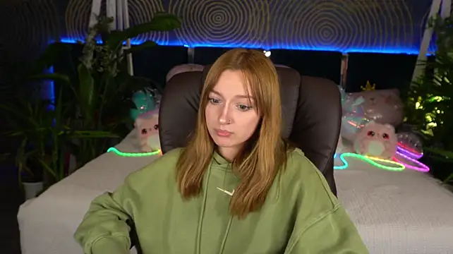 Živý XXX chat LizzaMoonn
