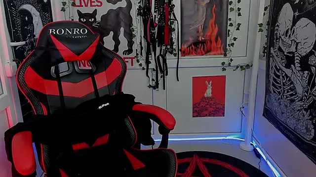 Chat XXX Live PurpleRune