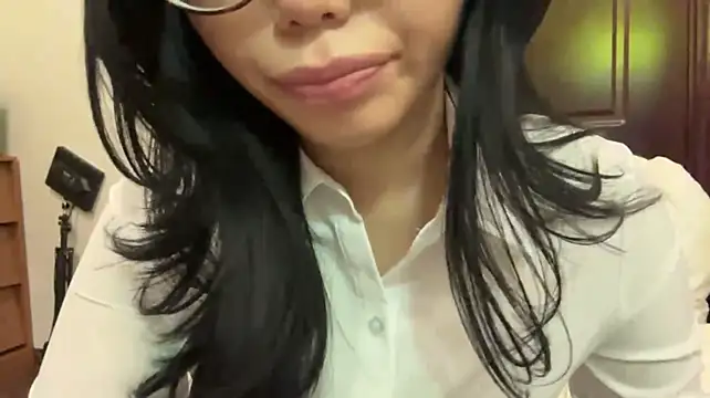 FuzzyDreg Live XXX-Chat