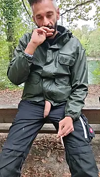 Dr_Megabyte élő XXX-chatje