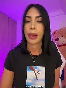 mckenzieklein Adlı Modelin Canlı XXX Sohbeti