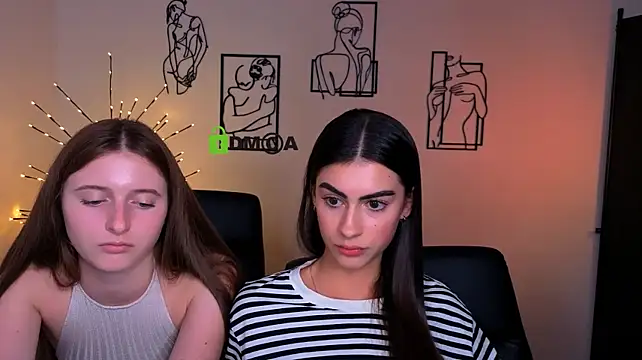 Chat XXX en directo de nekky_mouse