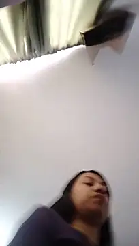 Chat +18 de Tiphanydirty3 ao vivo