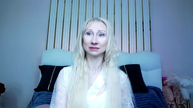 KissDreamm's Live XXX Chat
