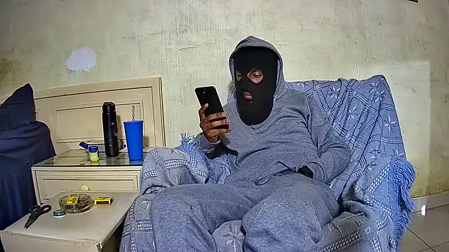 thirdlegZAn Live XXX chat