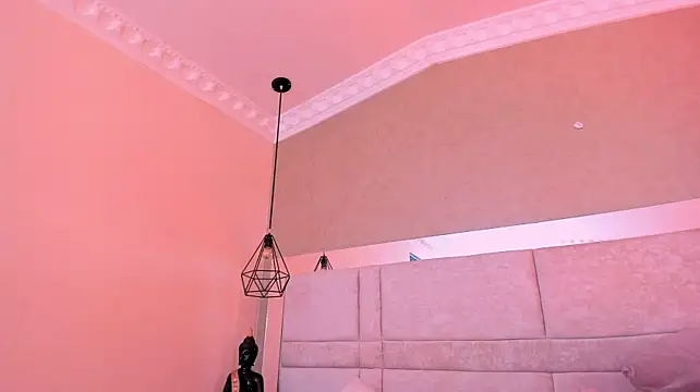 TheeRock_1 Live XXX Chat
