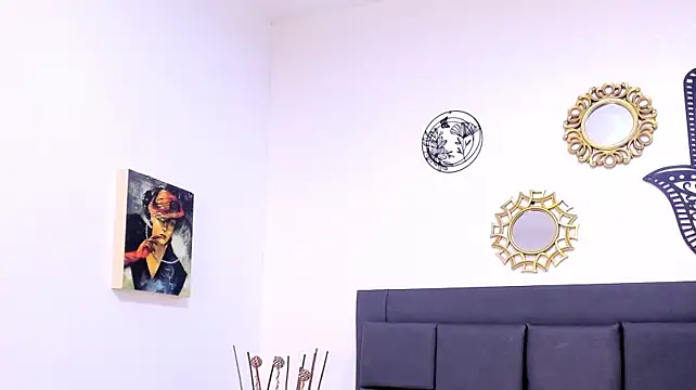 silvanadelatorre's Live XXX Chat