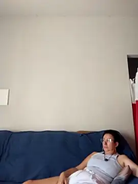 MILEIDE980's Live XXX Chat