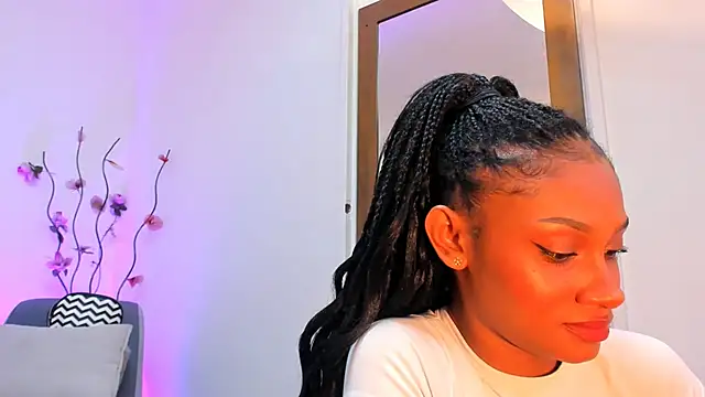 XXX chat uživo modela kamii_arias