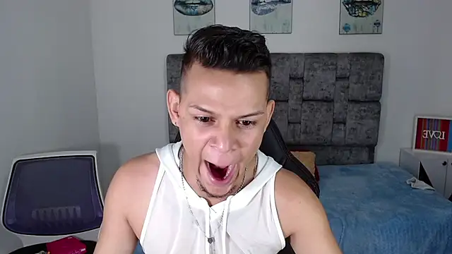 axcel_boy_: απευθείας συνομιλία ΧΧΧ