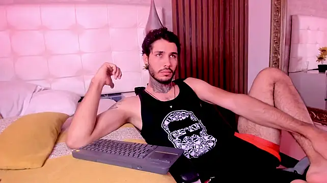 JacksonGreenn's Live XXX Chat