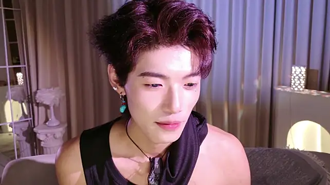 RenZeng's Live XXX Chat