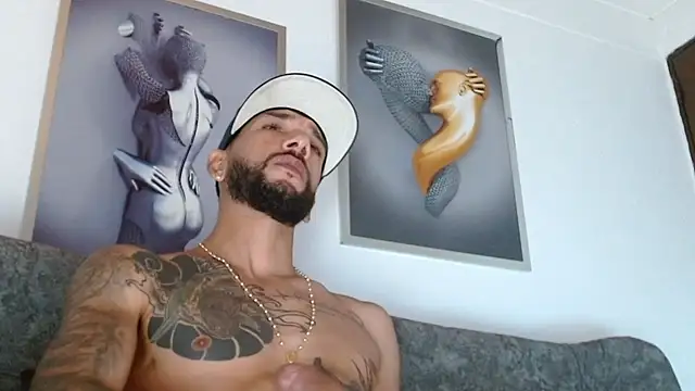 Chat XXX en directo de LukasScott_