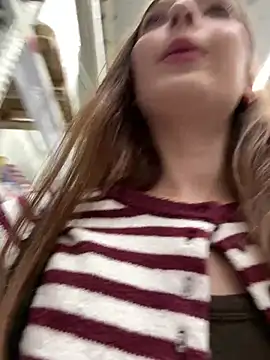 LilluKatten Chat XXX live