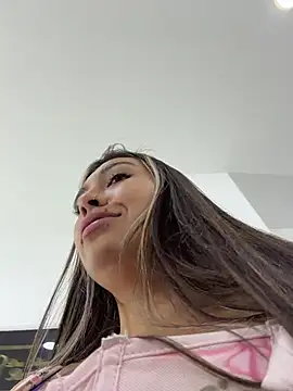 LIZ-06_ Chat XXX in diretta