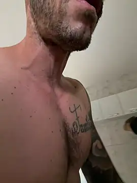 Chat +18 de MeladoDiMel ao vivo