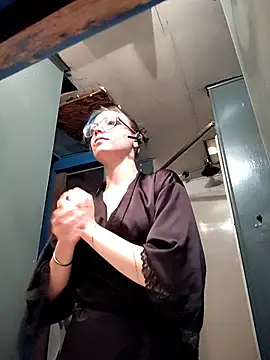 LunikaCorpse666's Live XXX Chat