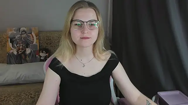 MissBrightShine's Live XXX Chat