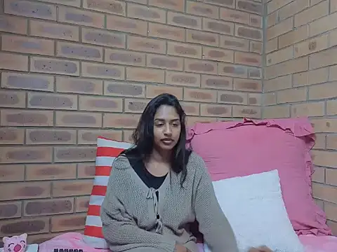 indiansexkitten23's Live XXX Chat