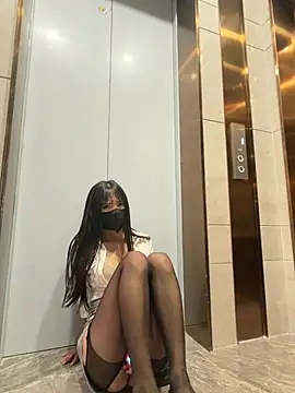 xiao-Lin Adlı Modelin Canlı XXX Sohbeti