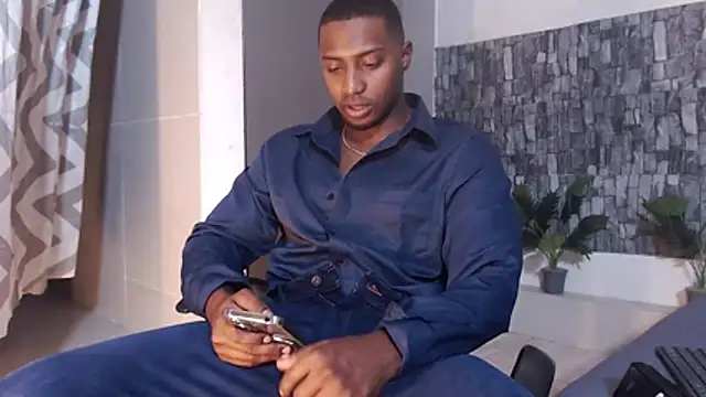 IsiahMaxwell: απευθείας συνομιλία ΧΧΧ