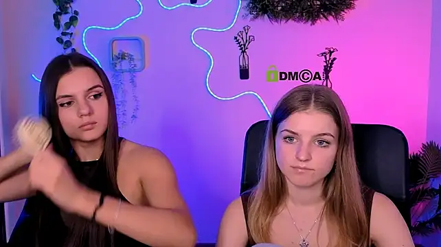 lisa_dark_: απευθείας συνομιλία ΧΧΧ