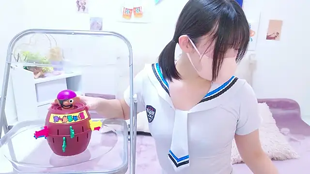 Hinata_SunのライブXXXチャット