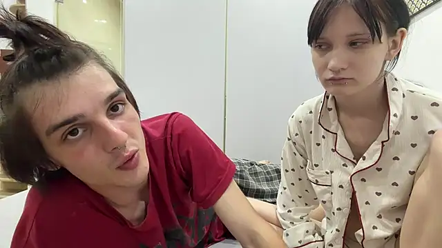 altycouple Adlı Modelin Canlı XXX Sohbeti
