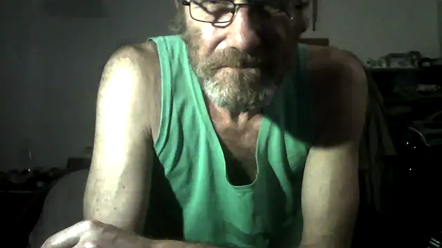 Greg0ri73 élő XXX-chatje