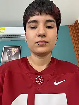 Chat +18 de emma_cute7 ao vivo