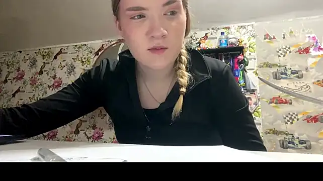 VerdaGormly Chat XXX live