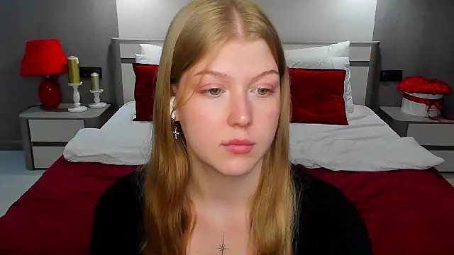 Stella_Light Chat XXX in diretta