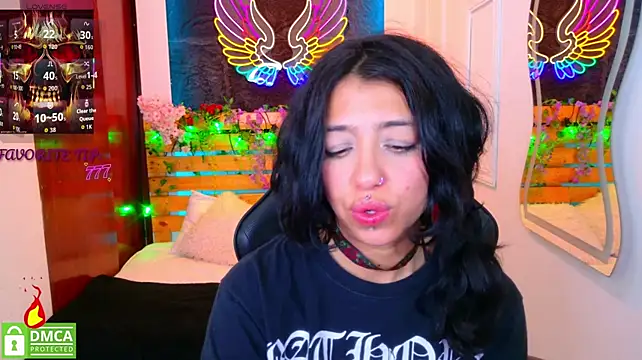 REDHOTTER_ Live XXX-chat