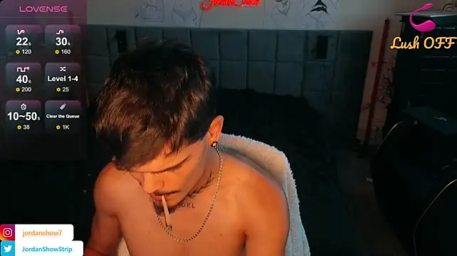 JordanShow élő XXX-chatje
