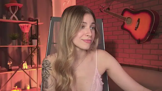 Živý XXX chat EllieCutes
