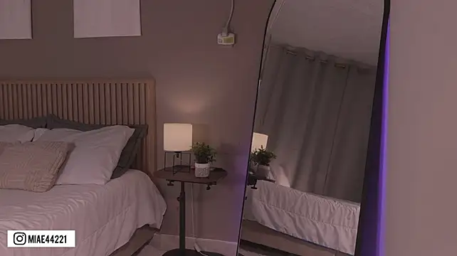 Little_Emma_11: онлайн-секс-чат