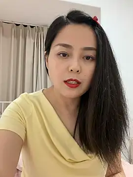 orangeoneday Adlı Modelin Canlı XXX Sohbeti