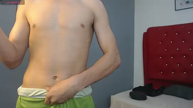 Ryan_grayx Live XXX-Chat