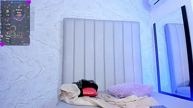 sky_velvet Chat XXX in diretta