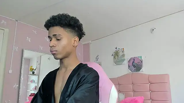 دردشة Santy_bigcock_01 الجنسية المباشرة