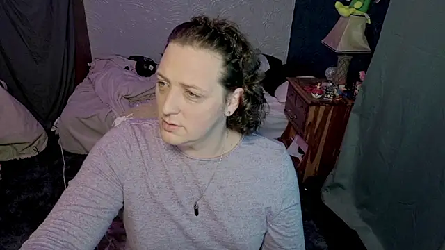צ'אט XXX בשידור חי של Abagail_soft