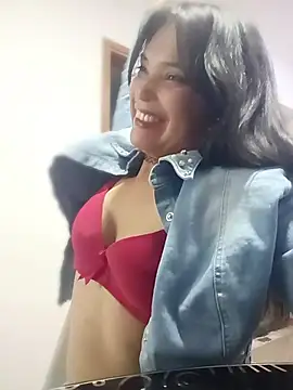 Maggyx Adlı Modelin Canlı XXX Sohbeti
