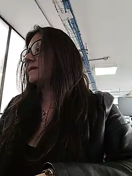 צ'אט XXX בשידור חי של brianna02